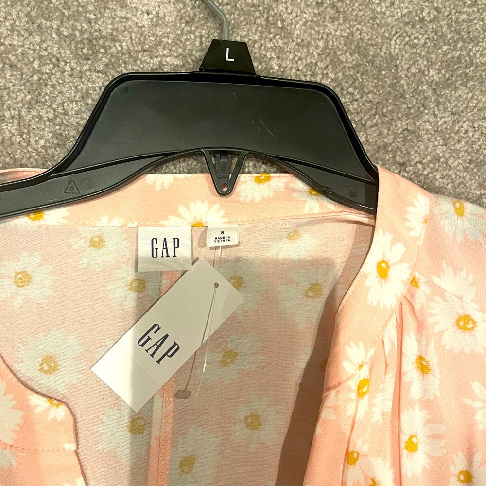 GAP - floral daisy pink blouse